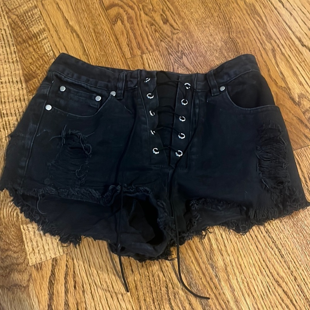 Brooklyn Karma Woman’s Black Tie Jean Shorts Size S